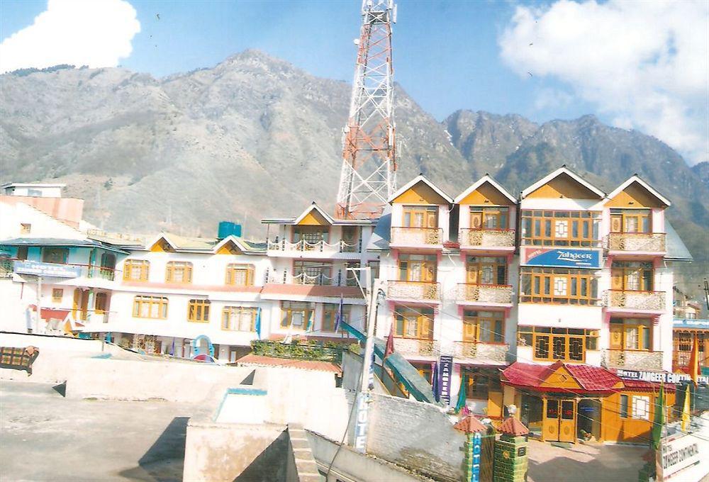 Hotel Zahgeer Continental - Srinagar Exterior foto